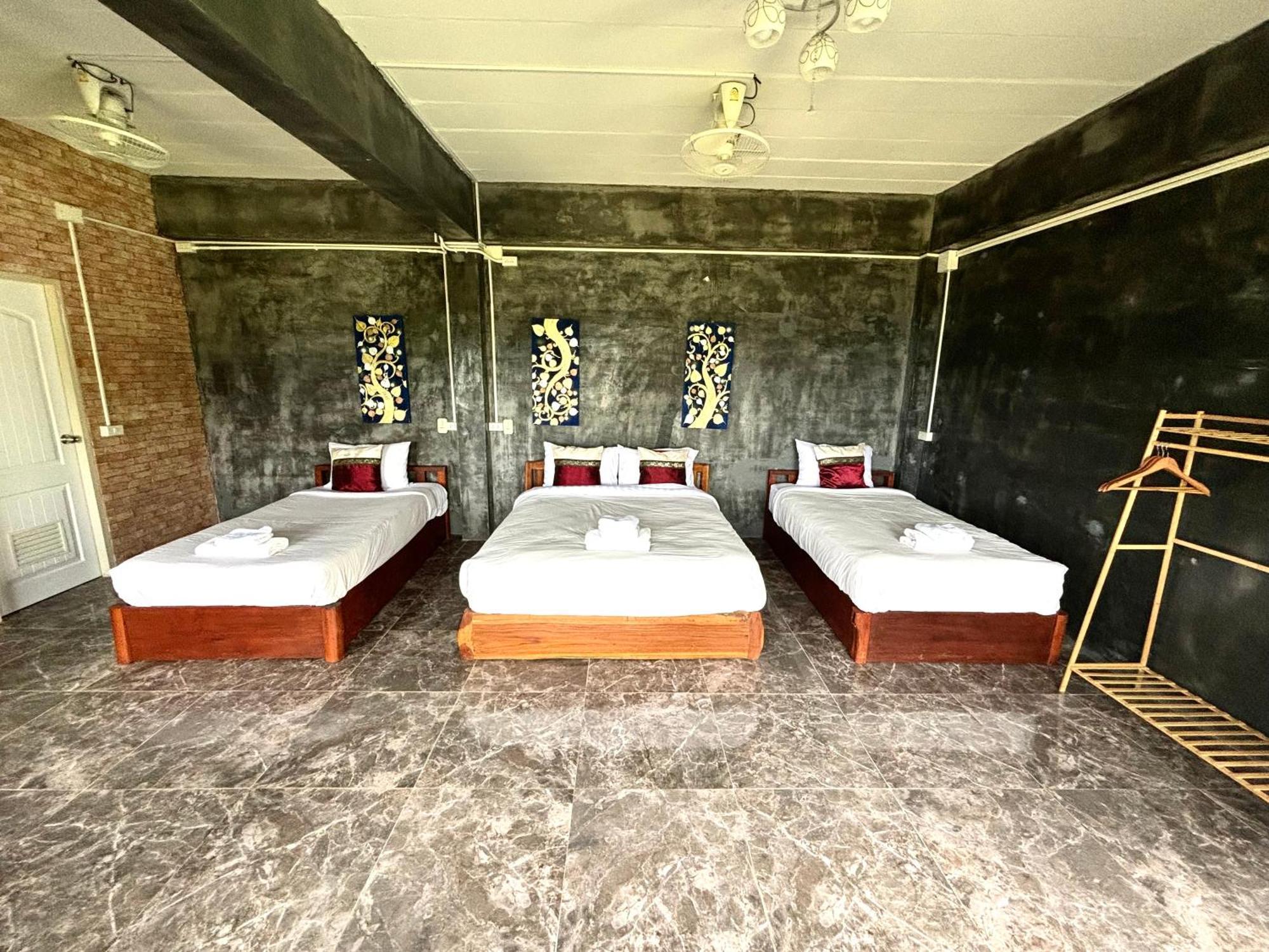 Pai Kiang Fa Hotel ภายนอก รูปภาพ